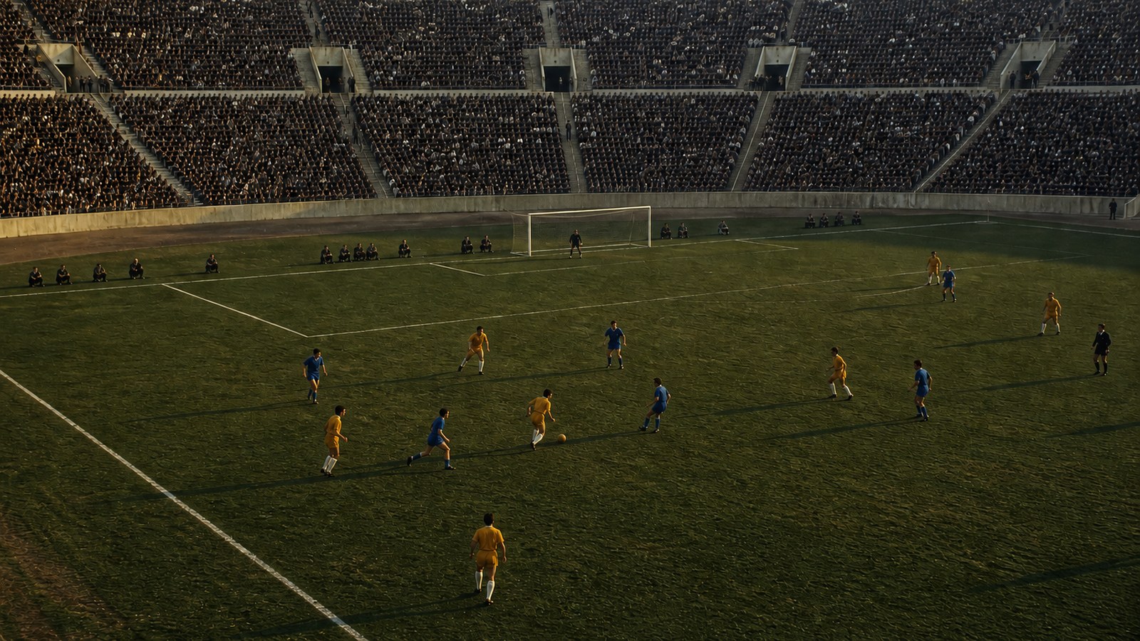 Brazilian players circulate the ball deep in their own half during a sunlit 1970 final